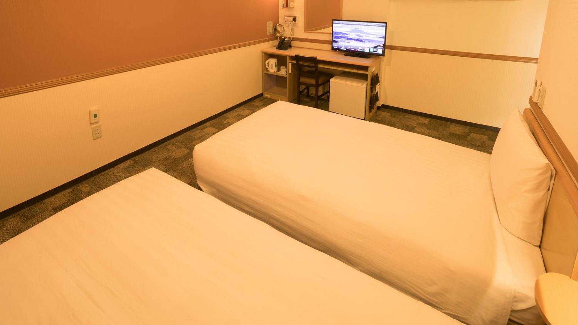 Toyoko Inn Takamatsu Hyogomachi Habitación foto